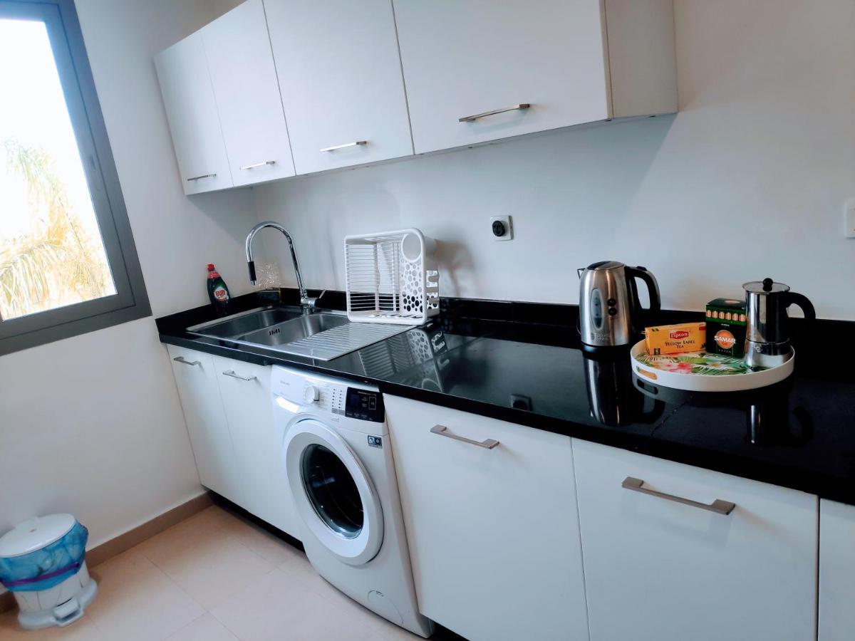 La Marina Luxury Apartment Fully Furnished Free Wifi, High Standard Residence, Amazing Prime Location Close To Restaurants, Transport, Beach And Bouregreg River Salé Dış mekan fotoğraf
