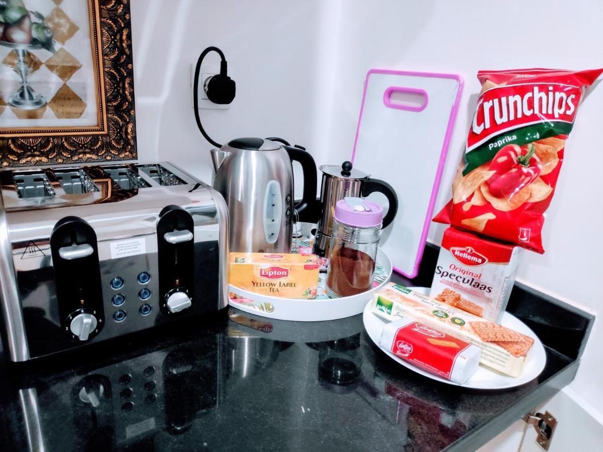 La Marina Luxury Apartment Fully Furnished Free Wifi, High Standard Residence, Amazing Prime Location Close To Restaurants, Transport, Beach And Bouregreg River Salé Dış mekan fotoğraf